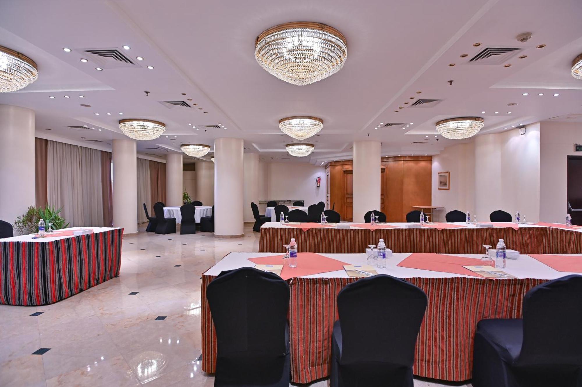 Swiss Inn Nile Hotel Giza Exterior foto